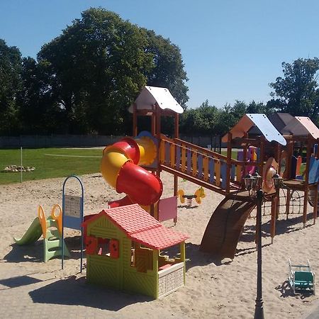 Hotel Agroturystyka Nad Morzem Stolpmünde Exterior foto
